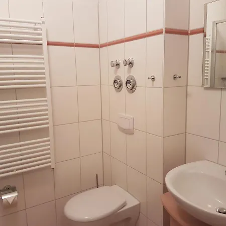 Appartement Am Haferland Whg. 4 - #58983 Wustrow (Fischland)
